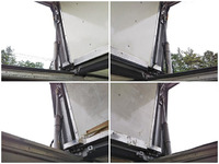 日野レンジャー冷蔵冷凍ウイング中型（4t）[写真15]