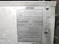 日野レンジャー冷蔵冷凍ウイング中型（4t）[写真16]