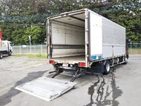 日野レンジャー冷蔵冷凍ウイング中型（4t）[写真02]