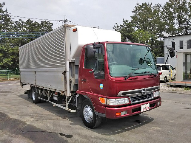 日野レンジャー冷蔵冷凍ウイング中型（4t）[写真03]