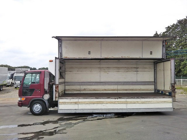 日野レンジャー冷蔵冷凍ウイング中型（4t）[写真06]