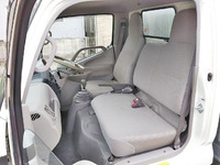 トヨタダイナアルミバン小型（2t・3t）[写真33]