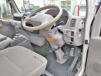 トヨタダイナアルミバン小型（2t・3t）[写真36]