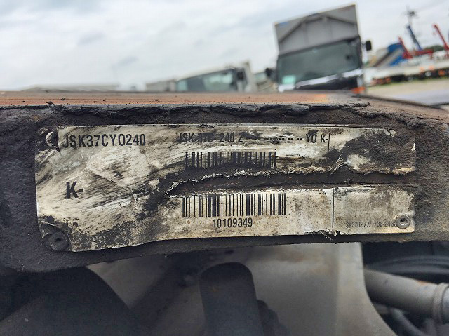 三菱ふそうスーパーグレートトレーラーヘッド（トラクターヘッド）大型（10t）[写真15]