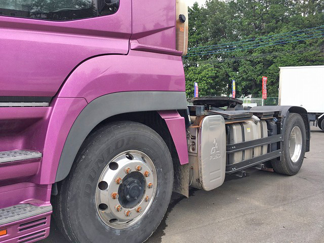 三菱ふそうスーパーグレートトレーラーヘッド（トラクターヘッド）大型（10t）[写真17]