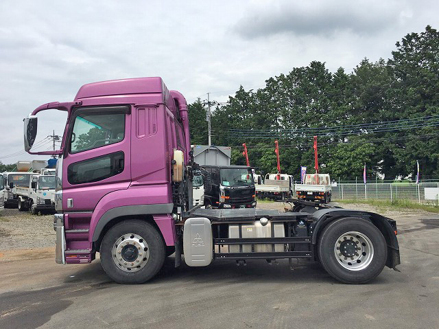 三菱ふそうスーパーグレートトレーラーヘッド（トラクターヘッド）大型（10t）[写真05]