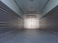 日野レンジャー冷凍車（冷蔵車）中型（4t）[写真15]