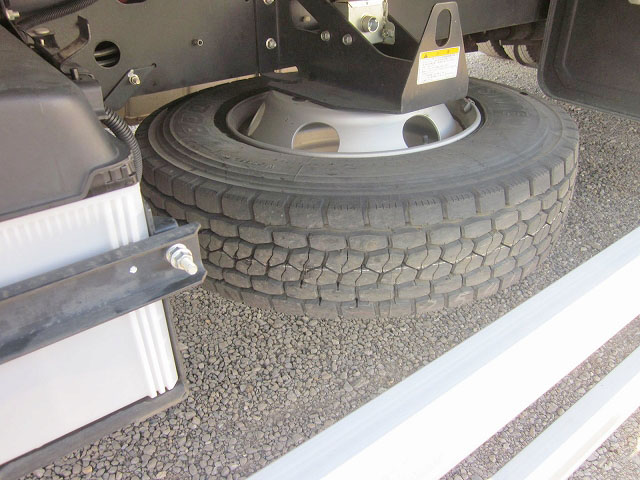 日野レンジャー冷凍車（冷蔵車）中型（4t）[写真19]