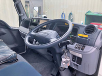 三菱ふそうキャンター冷凍車（冷蔵車）小型（2t・3t）[写真36]