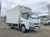 三菱ふそうキャンター冷凍車（冷蔵車）小型（2t・3t）[写真03]