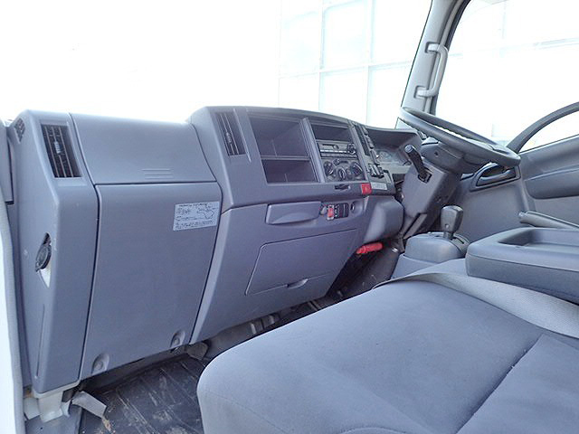 いすゞエルフアルミウイング小型（2t・3t）[写真16]