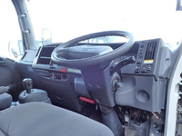 いすゞエルフアルミウイング小型（2t・3t）[写真17]