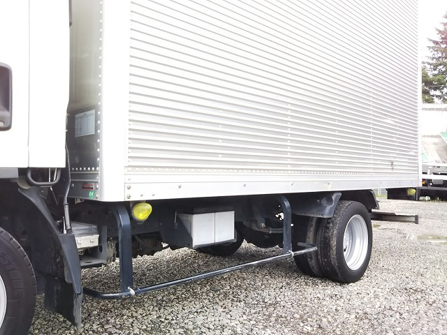 いすゞエルフアルミバン小型（2t・3t）[写真15]