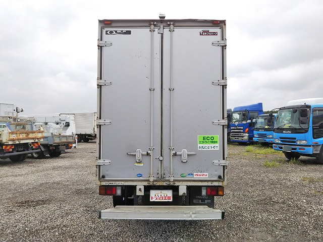 いすゞエルフアルミバン小型（2t・3t）[写真09]
