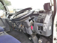 三菱ふそうキャンター冷凍車（冷蔵車）小型（2t・3t）[写真29]