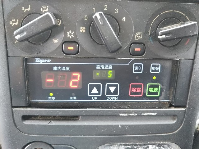 三菱ふそうキャンター冷凍車（冷蔵車）小型（2t・3t）[写真35]