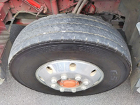 UDトラックスクオンダンプ大型（10t）[写真18]