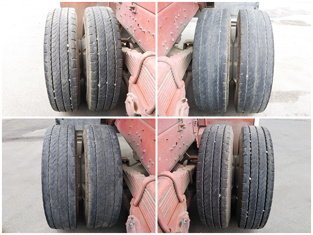 UDトラックスクオンダンプ大型（10t）[写真20]