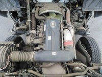 UDトラックスクオンダンプ大型（10t）[写真24]