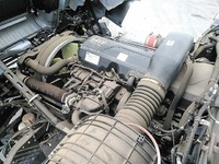 UDトラックスクオンダンプ大型（10t）[写真26]