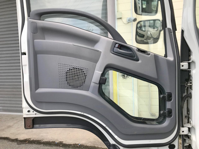 いすゞフォワードフックロール増トン（6t・8t）[写真29]