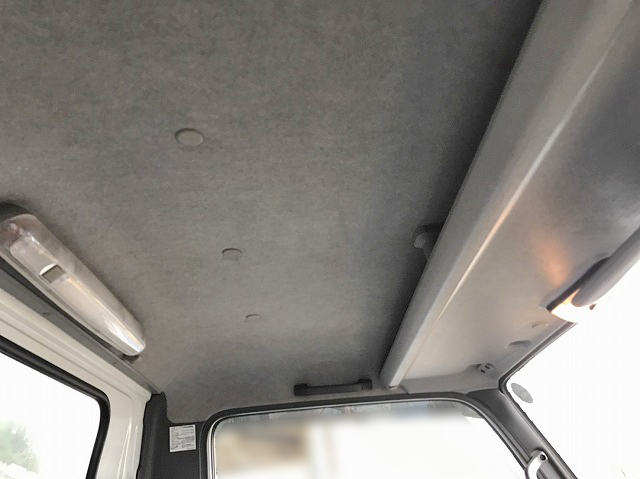 いすゞエルフアルミバン小型（2t・3t）[写真20]