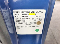 いすゞエルフアルミバン小型（2t・3t）[写真21]