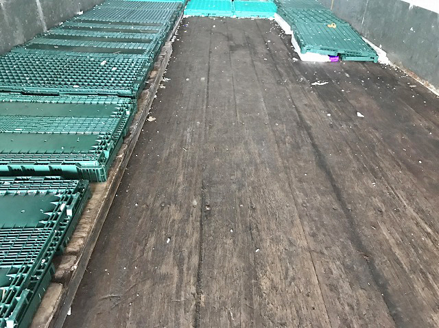 いすゞエルフアルミバン小型（2t・3t）[写真09]