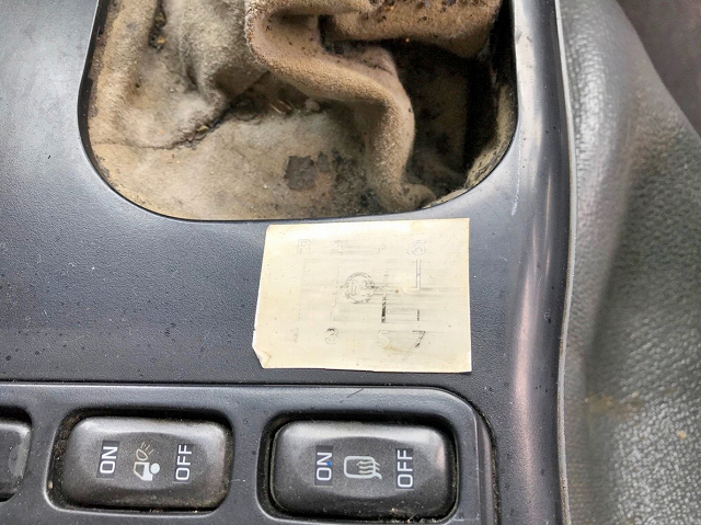 三菱ふそうスーパーグレートダンプ大型（10t）[写真39]