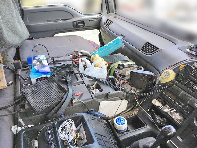 いすゞギガトレーラーヘッド（トラクターヘッド）大型（10t）[写真18]