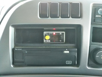 UDトラックスクオンダンプ大型（10t）[写真37]