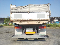UDトラックスクオンダンプ大型（10t）[写真09]