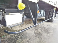 三菱ふそうキャンターアルミウイング小型（2t・3t）[写真18]