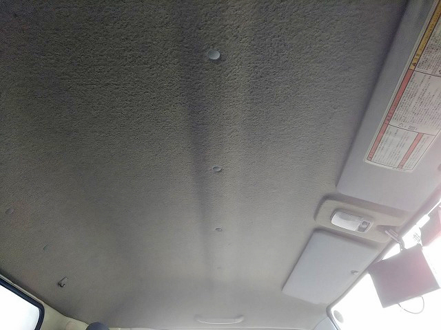 三菱ふそうキャンターアルミウイング小型（2t・3t）[写真39]