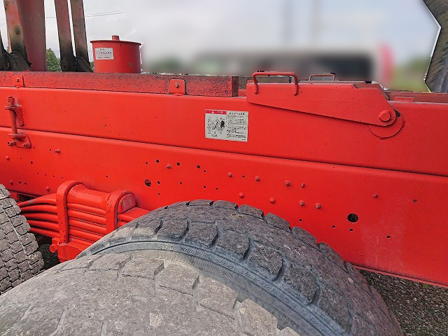 いすゞギガダンプ大型（10t）[写真17]