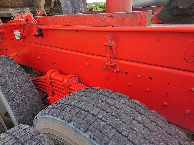 いすゞギガダンプ大型（10t）[写真19]