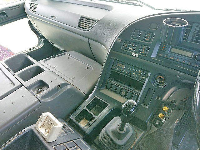 いすゞギガダンプ大型（10t）[写真29]