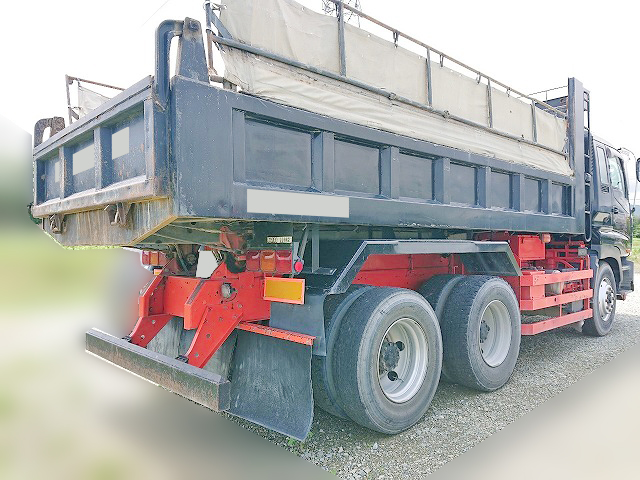 いすゞギガダンプ大型（10t）[写真03]