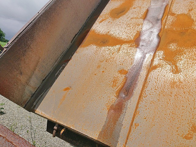 いすゞギガダンプ大型（10t）[写真09]