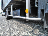 三菱ふそうキャンターアルミバン小型（2t・3t）[写真14]