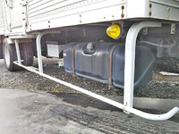 いすゞエルフアルミバン小型（2t・3t）[写真16]