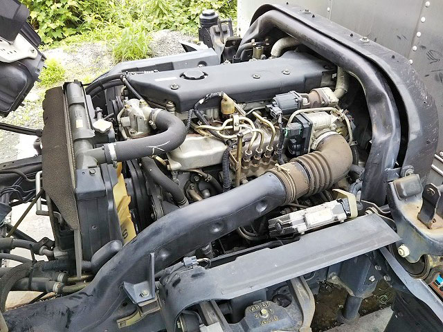 いすゞエルフアルミバン小型（2t・3t）[写真26]