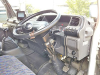 いすゞエルフアルミバン小型（2t・3t）[写真34]