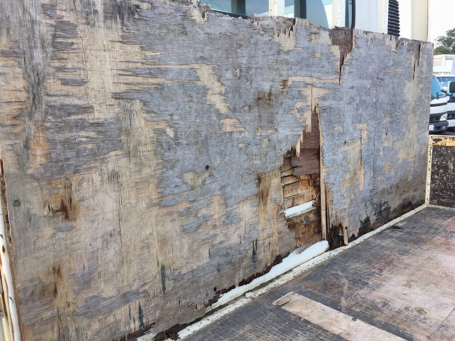 日野デュトロ平ボディ小型（2t・3t）[写真15]