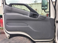 日野デュトロ平ボディ小型（2t・3t）[写真29]