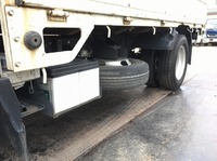 いすゞエルフ平ボディ小型（2t・3t）[写真17]