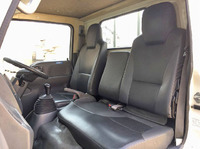 いすゞエルフ平ボディ小型（2t・3t）[写真30]