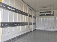 三菱ふそうキャンター冷凍車（冷蔵車）小型（2t・3t）[写真10]