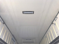 三菱ふそうキャンター冷凍車（冷蔵車）小型（2t・3t）[写真12]