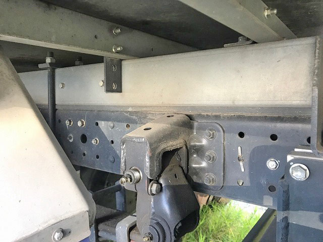 三菱ふそうキャンター冷凍車（冷蔵車）小型（2t・3t）[写真24]